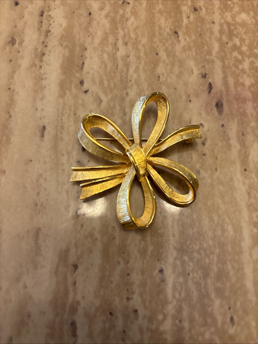 Monet 1980βs Vintage Stylist Bow Brooch